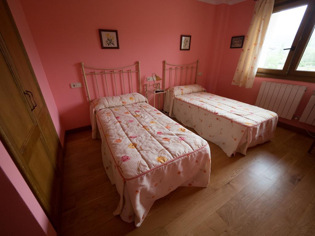 Casa Rural Martxoenea Landetxea Hotel Arruazu Екстериор снимка