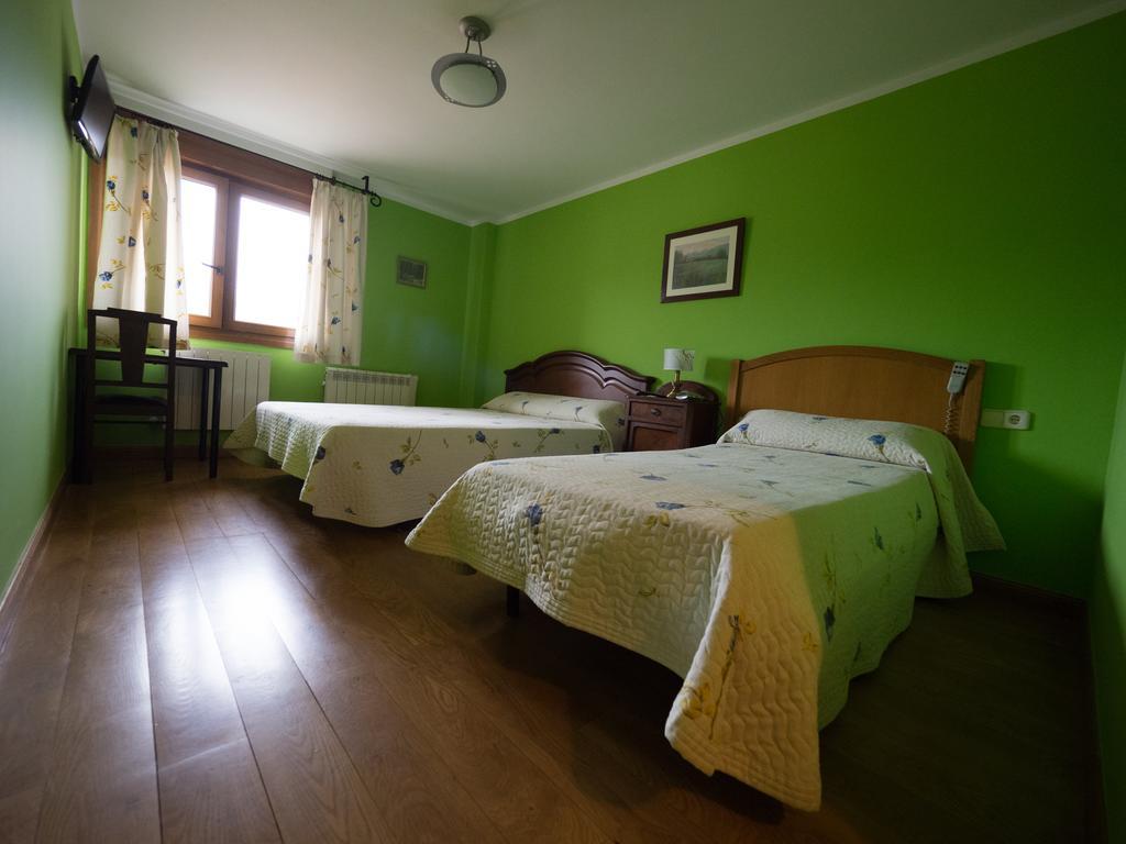 Casa Rural Martxoenea Landetxea Hotel Arruazu Екстериор снимка